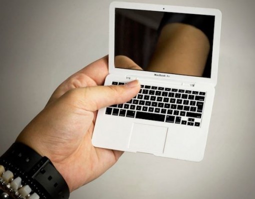 Mini Macbook Air Portable Mirror